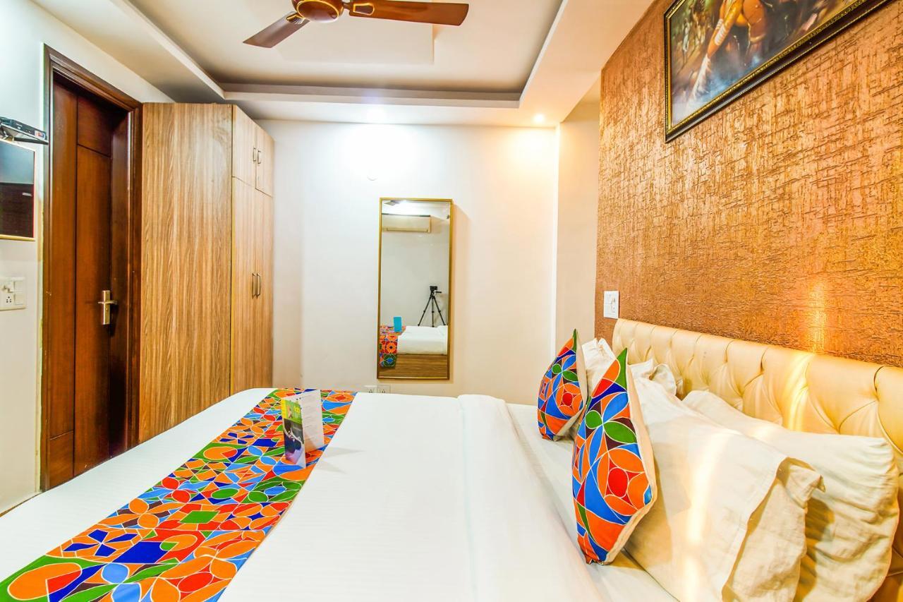 Royal Comfort Castle New Delhi Bagian luar foto